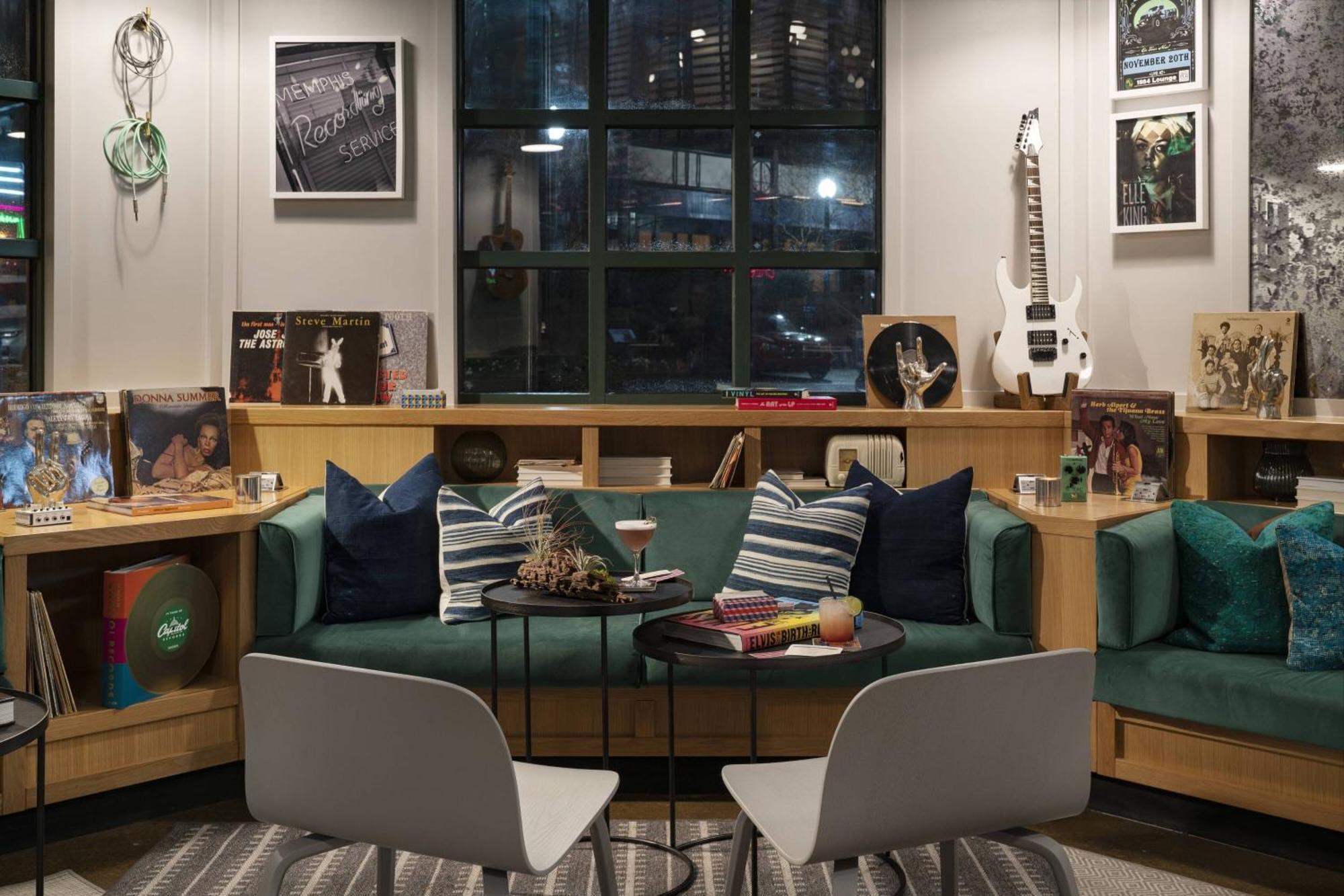 Moxy Memphis Downtown Hotel Exterior foto